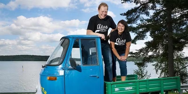 Kolmipyöräinen Vespa huudettiin kesäkahvilan vetonaulaksi